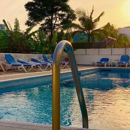 Black & White By Madeira Sun Travel Apartamento *